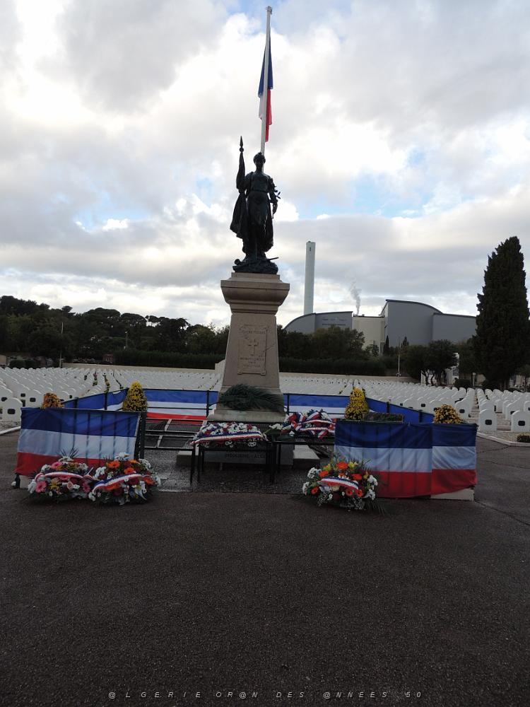 2018 11 01 TOULON HOMMAGE AUX VICTIMES CIVILES ET MILITAIRES DES 2 GUERRES (9).JPG -           